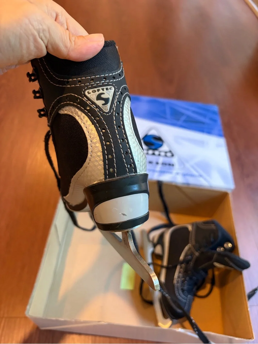 Jackson Ultima Softec Vista Toddler Kids Black Figure Ice Skates ST3201 size8